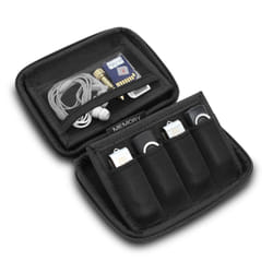 UDG U8418BL logement pour clé USB Mousse d'éthylène-Acétate de vinyle (EVA), Toison Noir