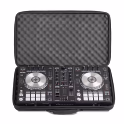 UDG U8302BL Etui équipement audio Contrôleur DJ Boîtier rigide EVA (Acétate de vinyle d'éthylène), Nylon Noir