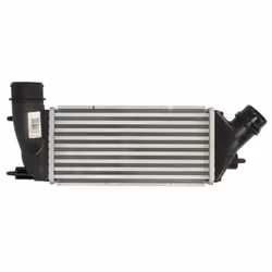 Intercooler DENSO DIT07001