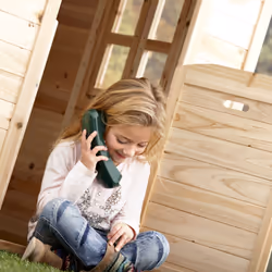 Maisonnette en bois FSC AXI Noa pour enfants | Maison de jeux extérieure marron & vert - Vue supplémentaire 8