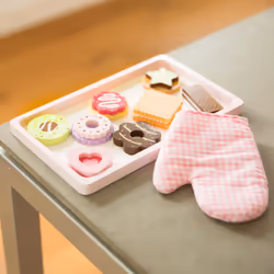 New Classic Toys Sweet Treats Set with Oven Glove