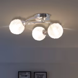 Ce plafonnier sera un excellent ajout à la décoration de votre maison. Cette lampe peut être facilement montée sur n'importe ...