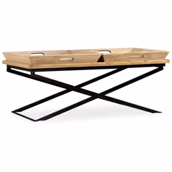 Cette table basse de style industriel sera un complément pratique et très décoratif à votre espace de vie. Le dessus de table ...