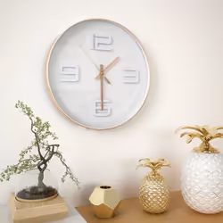 Notre horloge murale sera un excellent supplément à la décoration de votre chambre ! L'horloge a un cadre robuste en PP (poly ...