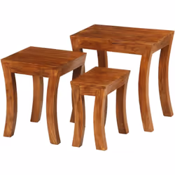 Cet ensemble de tables gigognes en bois d'acacia massif de 3 pièces, à l'aspect rustique et à la finition au toucher miel, se ...