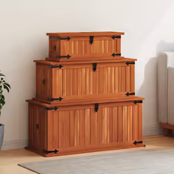 Ce coffre de rangement unique, en bois d'acacia solide et en MDF, sera un excellent supplément à votre pièce. Le coffre de ra ...