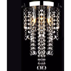 Description générale Ce plafonnier de style vintage avec des décorations en cristal est idéal pour un usage domestique et com ...