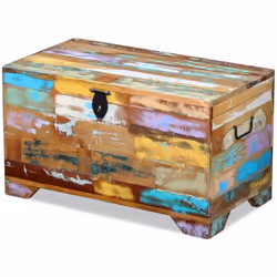 Ce coffre de rangement au style vintage, fait en bois de récupération massif, sera un supplément indémodable à votre maison.  ...