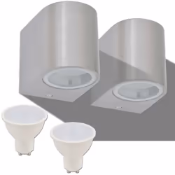 Cette applique murale d'extérieur à LED élégante a un design moderne. Fabriquée en aluminium avec un aspect en acier inoxydab ...