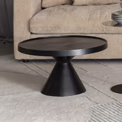 Achetez cette table basse ronde en aluminium noir FLOSS pour ses qualités sobres et polyvalentes. À travers sa hauteur réduit ...