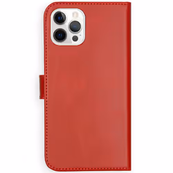 Selencia iP12-6741510003 coque de protection pour téléphones portables Rouge