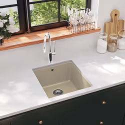 Notre évier de cuisine en granit sera un supplément à la fois convivial et intemporel à la décoration de votre cuisine. Il di ...