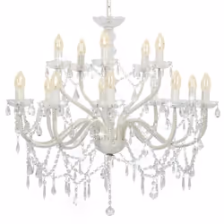 Avec son design classique et élégant, ce lustre fantaisie avec cristal et perles scintillantes fera certainement une déclarat ...