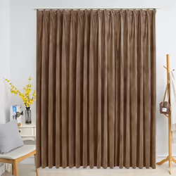 Notre élégant rideau en velours aura fière allure dans votre salon, votre chambre à coucher, votre bureau, etc. Il vous donne ...