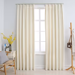 Nos élégants rideaux en velours auront fière allure dans votre salon, votre chambre à coucher, votre bureau, etc. Ils vous do ...