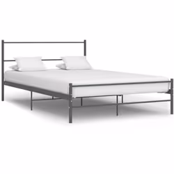 Ce lit double en métal avec un design intemporel dispose d'une construction solide. Fabriqué en métal de haute qualité, le li ...