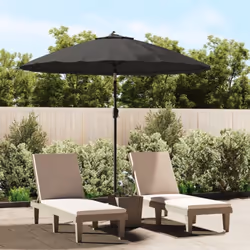 Ce parasol d'extérieur est parfait pour créer de l'ombre et vous protéger des rayons UV nocifs. Fabriquée en polyester anti-U ...