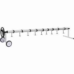 Cet enrouleur de bâche de piscine est parfait pour garder votre bâche de piscine en place, et donc garder votre piscine ou sp ...