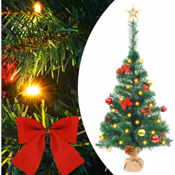 Notre petit arbre de Noël artificiel possède des branches illuminées de façon spectaculaire et des ornements attrayants qui c ...