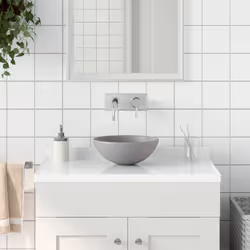 Notre lavabo de salle de bain rond à montage au-dessus ajoute une touche contemporaine à n'importe quel décor de salle de bai ...