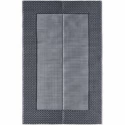 Ce tapis d'extérieur tendance est un excellent supplément décoratif à votre espace de vie extérieur ! Placez-le dans votre zo ...