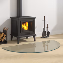 Cette plaque de verre pour cheminée peut être utilisée comme revêtement de sol pour protéger la surface d'un plancher existan ...