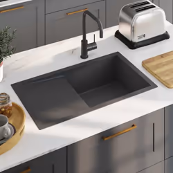 Description générale Profitez de l'avantage de cet évier de cuisine au design contemporain épuré. La vasque avec égouttoir en ...