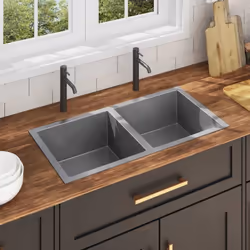Profitez de l'avantage de cet évier de cuisine au design contemporain épuré. Les deux vasques à finition soyeuse et satinée s ...