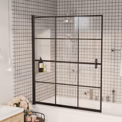 Cette cabine de douche allie style et fonctionnalité et conviendra parfaitement à la décoration de votre salle de bain. Le pr ...