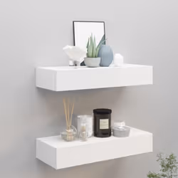 Introduisez une touche de charme élégant dans votre décoration intérieure avec ces étagères à tiroirs compactes ! Fabriquée e ...
