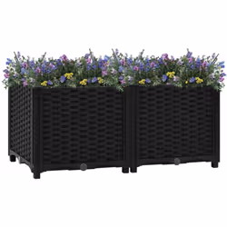 Ce lit surélevé est un excellent choix pour cultiver une variété de fleurs ou de plantes, ce qui en fait un excellent supplém ...