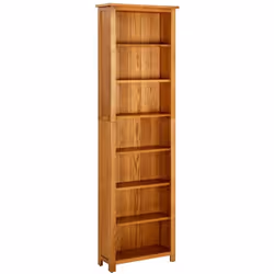 Cette bibliothèque en bois est fabriquée à partir de chêne et dégage un charme rustique, ce qui en fait un supplément intempo ...