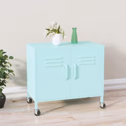 Cette armoire de rangement vous permettra de garder votre maison propre et bien rangée ! Cette armoire de rangement est fabri ...