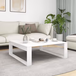 Que vous cherchiez une table pour garder vos boissons à portée de main, ou un endroit pour les livres et autres objets décora ...