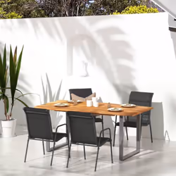 Ces chaises de jardin confortables sont excellentes pour dîner, lire et vous détendre avec votre famille et vos amis dans vot ...