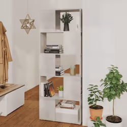 En tant qu’étagère polyvalente, cette armoire à livres constitue un complément décoratif et pratique à votre décor. L’armoire ...