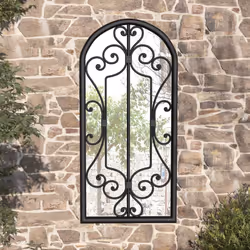 Le miroir de jardin sera un supplément original et attrayant à l'espace extérieur. Le miroir est fait de fer durable avec un  ...