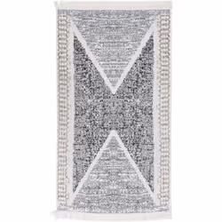 Ce tapis polyvalent apporte un élément accrocheur à votre espace et peut être largement utilisé dans votre décor intérieur. C ...
