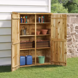 Cet abri de rangement de jardin en bois est le complément parfait de votre espace extérieur et permet de garder vos outils bi ...