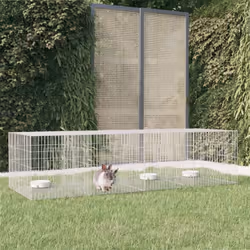 Cette cage à lapin est un excellent choix pour loger en toute sécurité de petits animaux tels que des lapins. Matériau durabl ...