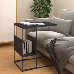 Cette table d'appoint en forme de C, au design intemporel et décoratif, est un supplément pratique et élégant à votre espace  ...