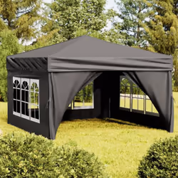 Cette tente de réception pliable indispensable est excellente pour un large éventail d'événements en plein air, tels que des ...