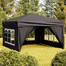Cette tente de réception pliable indispensable est excellente pour un large éventail d'événements en plein air, tels que des  ...