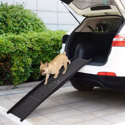 La rampe pliable pour chien permet à votre animal de compagnie de monter ou de descendre facilement d'une surface plus haute  ...