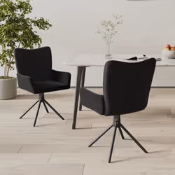 Ces chaises de salle à manger pivotantes combinent simplicité et confort à un design élégant, ce qui en fait un élément accro ...