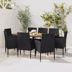 Ce mobilier à dîner d'extérieur, au design élégant, est un excellent choix pour vos repas ou vos moments de détente sur votre ...
