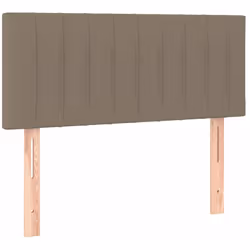 Cette tête de lit classique au design élégant donne à votre cadre de lit un aspect complet et convient à toute chambre à couc ...
