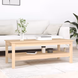 Ajoutez une touche d'élégance à votre décoration intérieure avec cette élégante table basse en bois. Bois de pin massif : le  ...