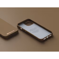 Njord byELEMENTS Suede Comfort+ Case - iPhone 14 - Camel - Vue supplémentaire 21