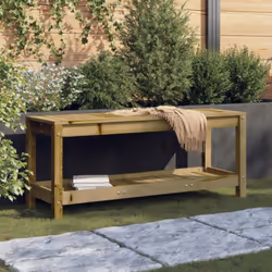 Ce banc de jardin en bois est parfait pour une utilisation à l'extérieur et est conçu pour être le point central de votre jar ...